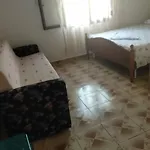 펜션 To Rent-casa Vacanza-shtepi Pushimesh-kondaj *