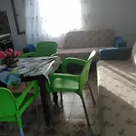 To Rent-casa Vacanza-shtepi Pushimesh-kondaj 펜션 *