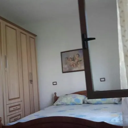 To Rent-casa Vacanza-shtepi Pushimesh-kondaj Hébergement de vacances *