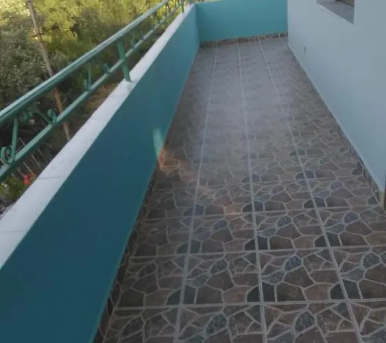 To Rent-casa Vacanza-shtepi Pushimesh-kondaj *